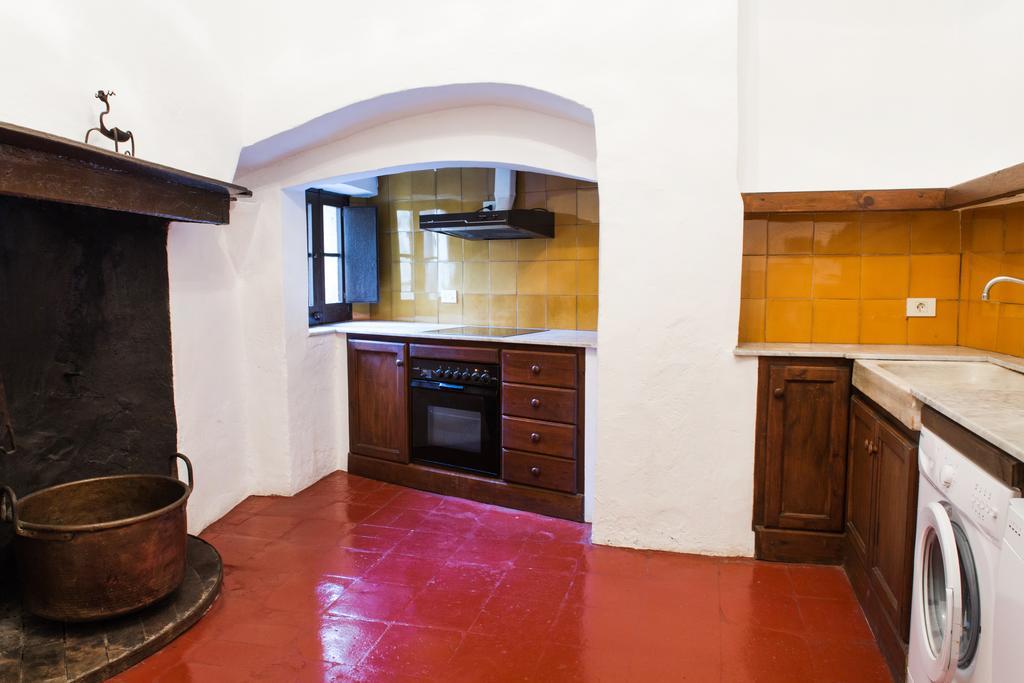 Apartaments Can Gibert Кастельон-де-Ампуриас Экстерьер фото